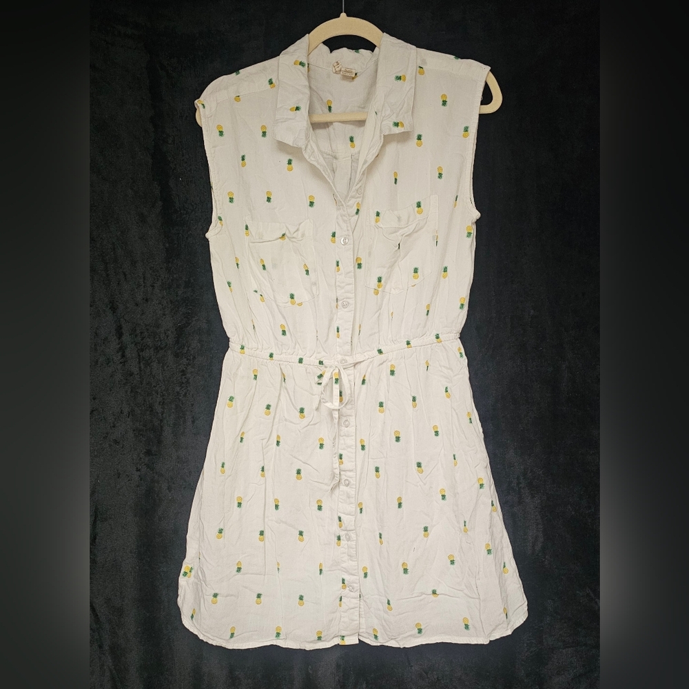 White Sleeveless Dress with Pineapple Print
